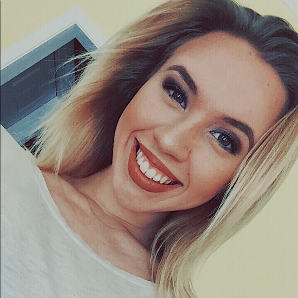 Meet your Posher, Sarah